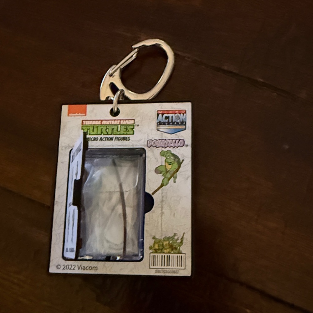 TMNT Keychain Complete Set - Picture 8 of 8